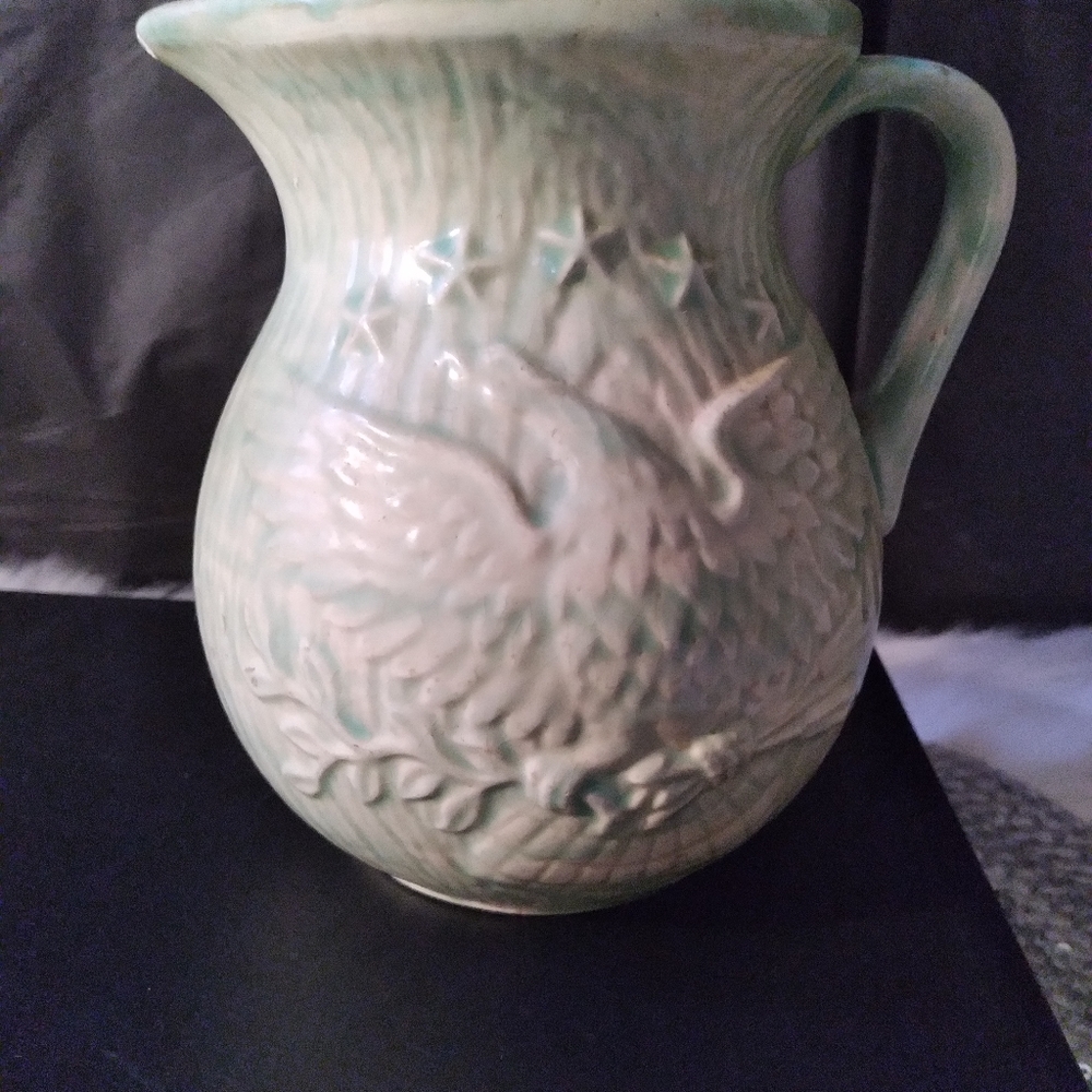 AMERICAN EAGLE WATERING PITCHER ANTIQUE